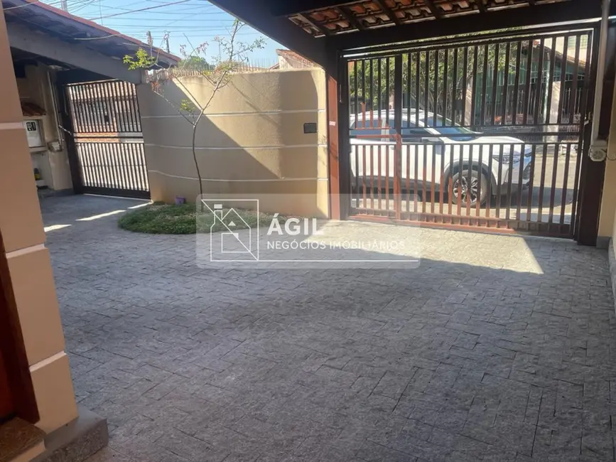 Foto 6 de Casa com 3 quartos à venda, 185m2 em Sao Jose Dos Campos - SP