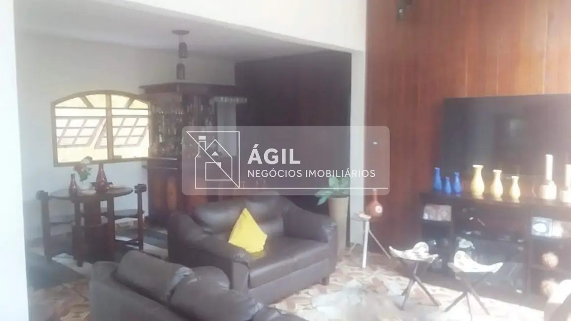 Foto 3 de Casa com 4 quartos à venda, 316m2 em Sao Jose Dos Campos - SP