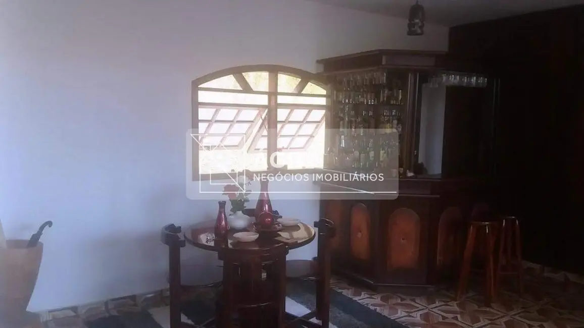 Foto 9 de Casa com 4 quartos à venda, 316m2 em Sao Jose Dos Campos - SP