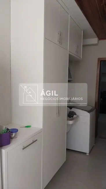 Foto 5 de Casa com 3 quartos à venda, 250m2 em Sao Jose Dos Campos - SP