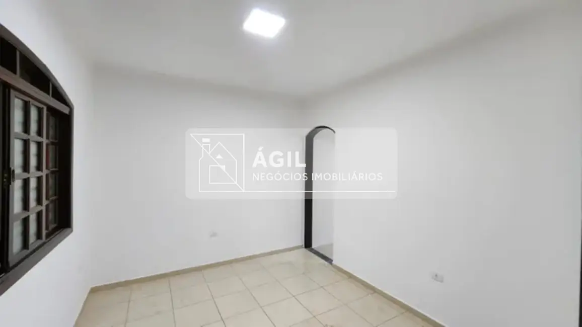 Foto 2 de Casa com 5 quartos à venda, 280m2 em Sao Jose Dos Campos - SP