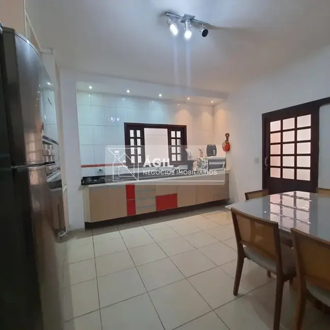 Foto 5 de Casa com 3 quartos à venda, 190m2 em Sao Jose Dos Campos - SP