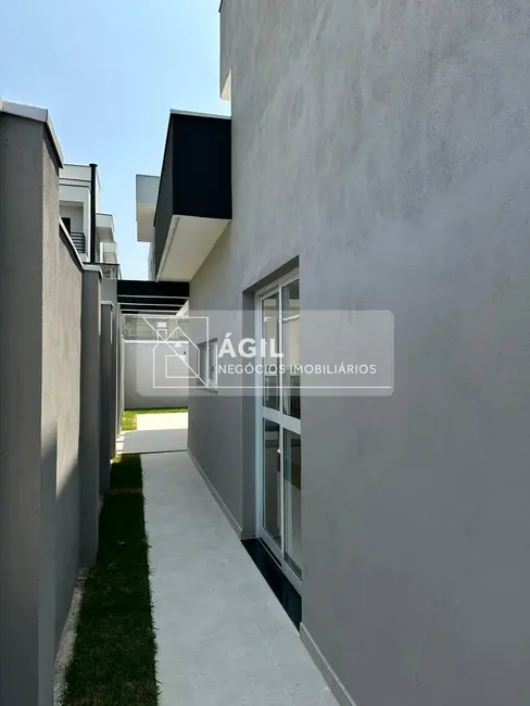 Foto 8 de Casa de Condomínio com 3 quartos à venda, 250m2 em Cacapava - SP