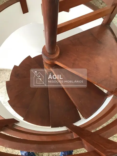 Apartamento com 3 quartos à venda, 240m2 em Sao Jose Dos Campos - SP - imagem 7 Foto 7 de Apartamento com 3 quartos à venda, 240m2 em Sao Jose Dos Campos - SP