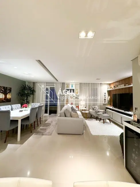 Foto 2 de Apartamento com 3 quartos à venda, 114m2 em Sao Jose Dos Campos - SP