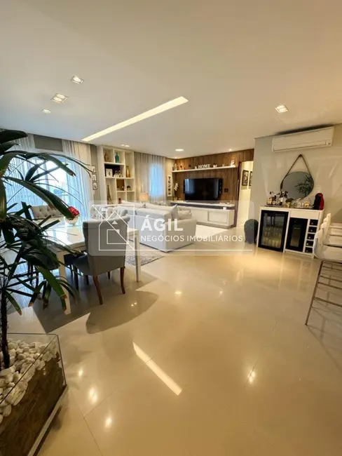 Foto 1 de Apartamento com 3 quartos à venda, 114m2 em Sao Jose Dos Campos - SP