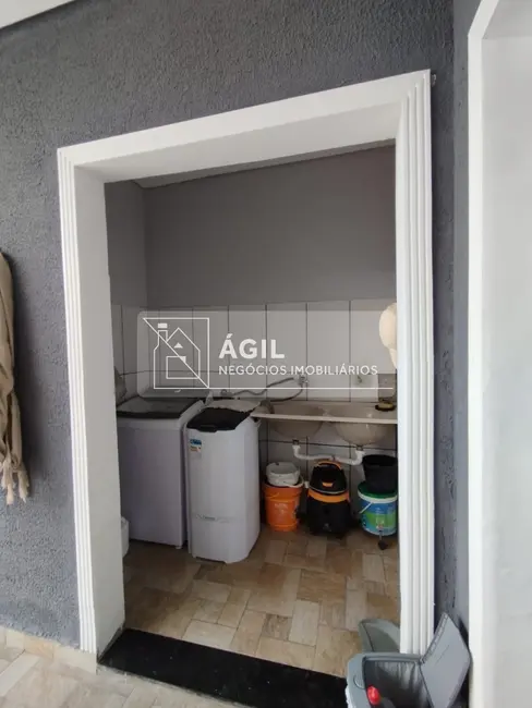 Casa com 3 quartos à venda, 180m2 em Sao Jose Dos Campos - SP - imagem 6 Foto 6 de Casa com 3 quartos à venda, 180m2 em Sao Jose Dos Campos - SP