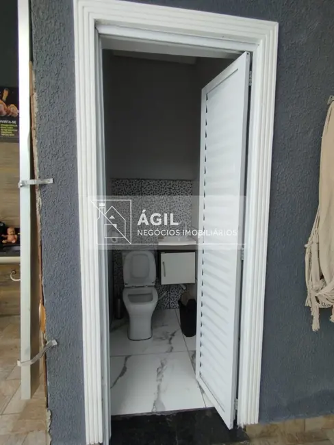 Casa com 3 quartos à venda, 180m2 em Sao Jose Dos Campos - SP - imagem 7 Foto 7 de Casa com 3 quartos à venda, 180m2 em Sao Jose Dos Campos - SP