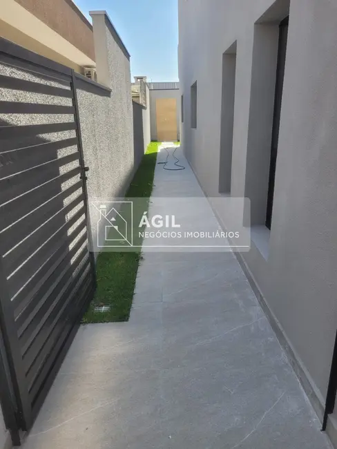 Casa de Condomínio com 3 quartos à venda, 260m2 em Sao Jose Dos Campos - SP - imagem 7 Foto 7 de Casa de Condomínio com 3 quartos à venda, 260m2 em Sao Jose Dos Campos - SP