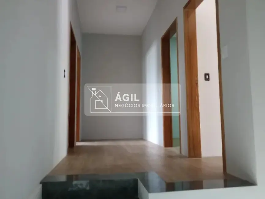 Foto 5 de Casa com 3 quartos à venda, 172m2 em Residencial Santa Paula, Jacarei - SP