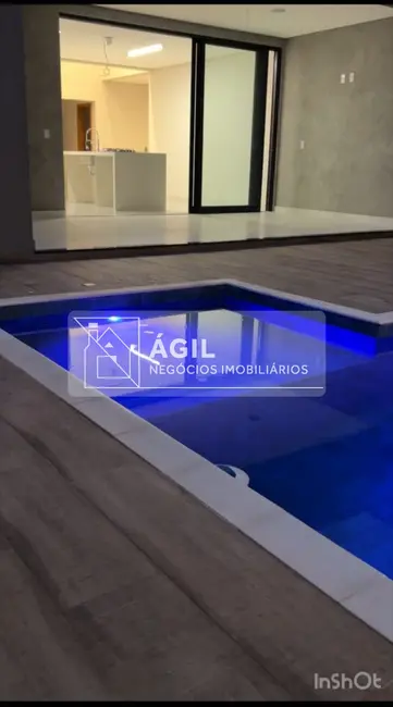 Foto 4 de Casa de Condomínio com 3 quartos à venda, 450m2 em Sao Jose Dos Campos - SP