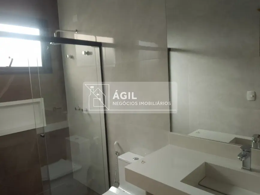 Casa de Condomínio com 3 quartos à venda, 450m2 em Sao Jose Dos Campos - SP - imagem 6 Foto 6 de Casa de Condomínio com 3 quartos à venda, 450m2 em Sao Jose Dos Campos - SP