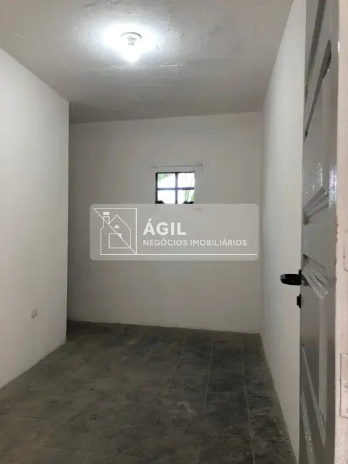 Armazém / Galpão para alugar, 350m2 em Sao Jose Dos Campos - SP - imagem 5 Foto 5 de Armazém / Galpão para alugar, 350m2 em Sao Jose Dos Campos - SP