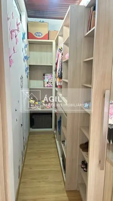 Foto 8 de Casa de Condomínio com 3 quartos à venda, 110m2 em Jardim Califórnia, Jacarei - SP