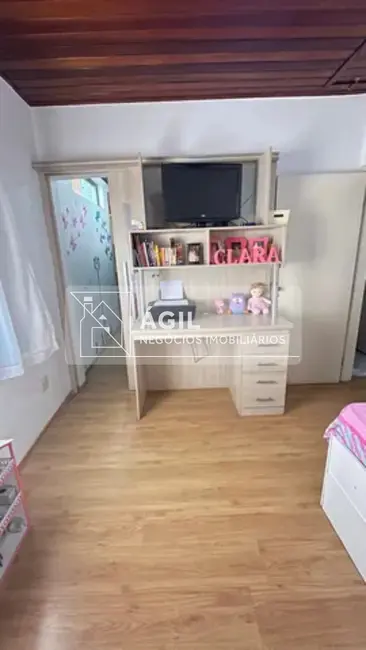 Foto 9 de Casa de Condomínio com 3 quartos à venda, 110m2 em Jardim Califórnia, Jacarei - SP