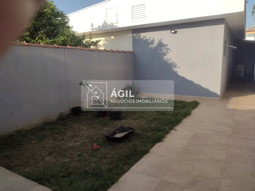 Foto 9 de Casa com 3 quartos à venda, 196m2 em Sao Jose Dos Campos - SP