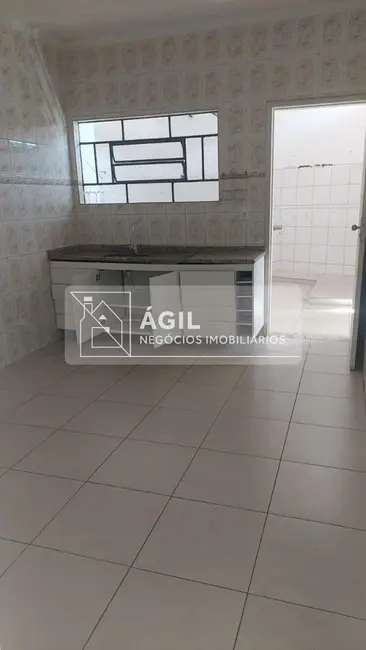 Casa com 3 quartos à venda, 164m2 em Conjunto São Benedito, Jacarei - SP - imagem 6 Foto 6 de Casa com 3 quartos à venda, 164m2 em Conjunto São Benedito, Jacarei - SP