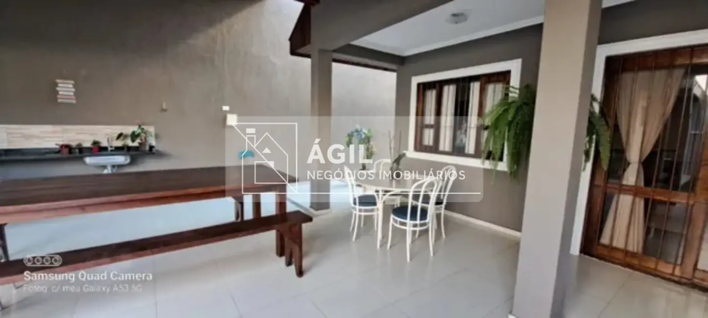 Foto 5 de Casa de Condomínio com 4 quartos à venda, 207m2 em Sao Jose Dos Campos - SP