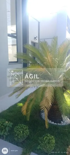 Foto 7 de Casa de Condomínio com 3 quartos à venda, 180m2 em Jardim Jacinto, Jacarei - SP