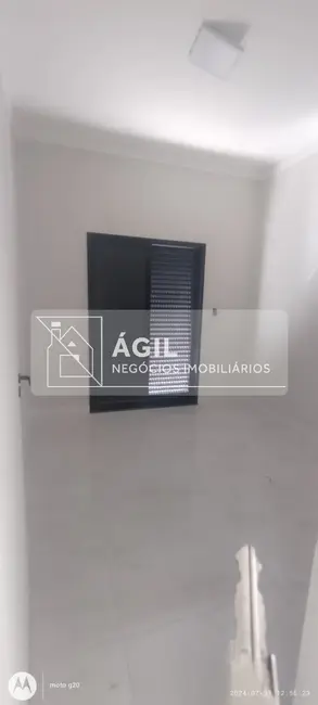 Foto 6 de Casa de Condomínio com 3 quartos à venda, 180m2 em Jardim Jacinto, Jacarei - SP