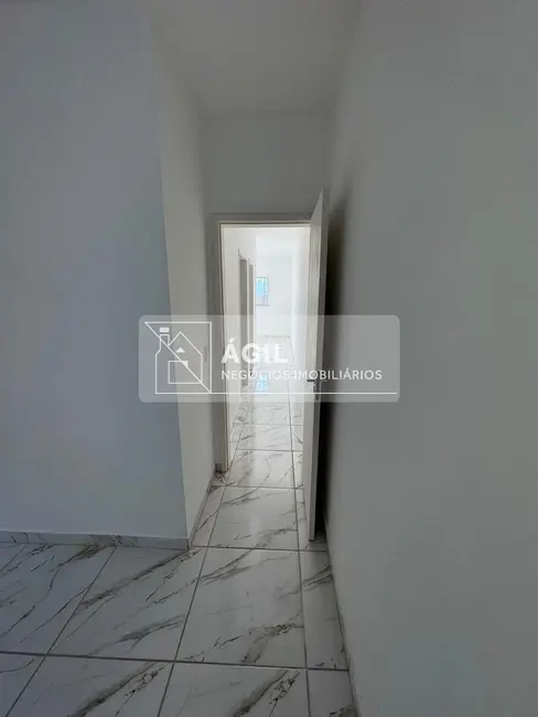 Foto 6 de Casa com 2 quartos à venda, 60m2 em Jardim Colinas, Jacarei - SP