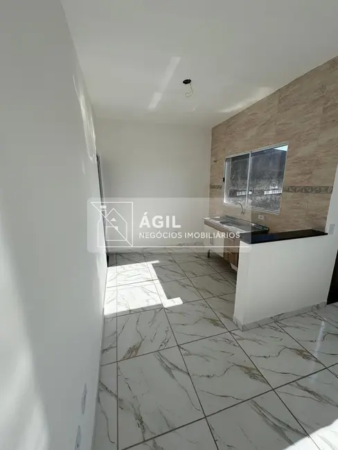 Foto 1 de Casa com 2 quartos à venda, 60m2 em Jardim Colinas, Jacarei - SP