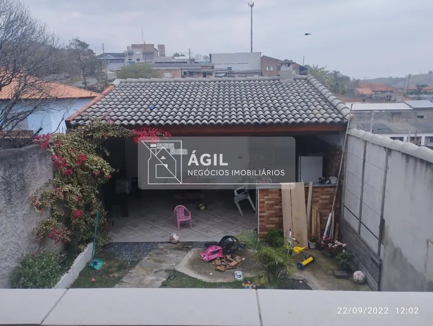 Foto 6 de Casa com 4 quartos à venda, 210m2 em Jardim Colônia, Jacarei - SP