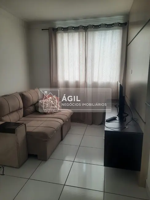 Foto 2 de Apartamento com 2 quartos para alugar, 45m2 em Sao Jose Dos Campos - SP