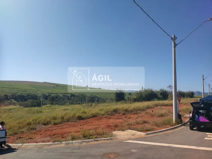 Terreno / Lote à venda, 180m2 em Tijuco Preto, Cacapava - SP - imagem 5 Foto 5 de Terreno / Lote à venda, 180m2 em Tijuco Preto, Cacapava - SP
