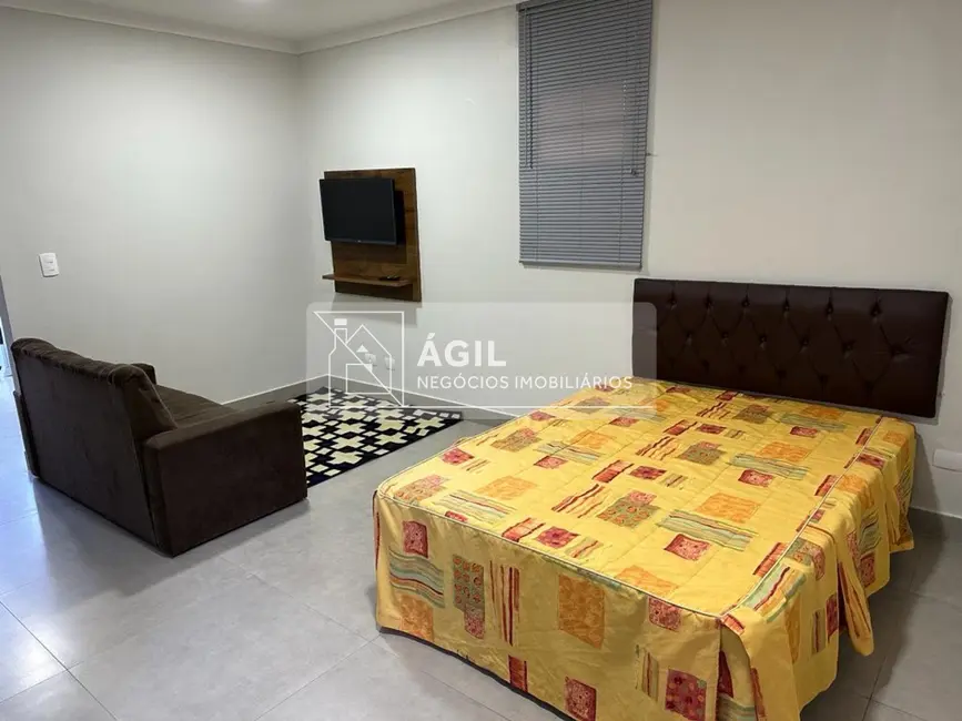 Foto 2 de Casa com 1 quarto para alugar, 40m2 em Sao Jose Dos Campos - SP