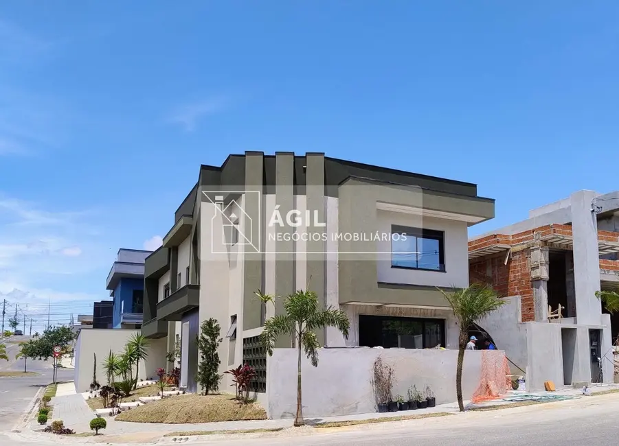 Foto 1 de Casa com 4 quartos à venda, 320m2 em Cacapava - SP