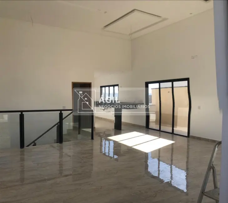 Foto 4 de Casa de Condomínio com 3 quartos à venda, 256m2 em Jardim Residencial Golden Park, Jacarei - SP