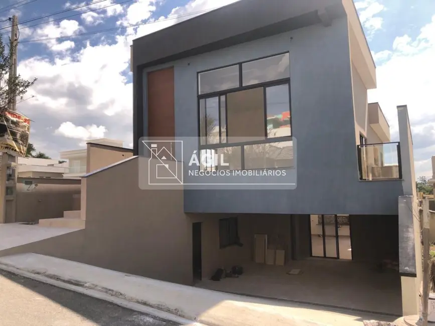 Foto 3 de Casa de Condomínio com 3 quartos à venda, 256m2 em Jardim Residencial Golden Park, Jacarei - SP