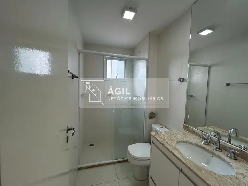 Apartamento com 4 quartos para alugar, 191m2 em Sao Jose Dos Campos - SP - imagem 8 Foto 8 de Apartamento com 4 quartos para alugar, 191m2 em Sao Jose Dos Campos - SP