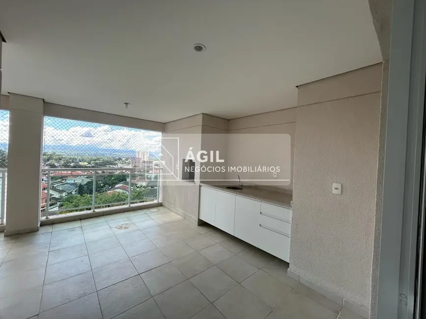 Apartamento com 4 quartos para alugar, 191m2 em Sao Jose Dos Campos - SP - imagem 6 Foto 6 de Apartamento com 4 quartos para alugar, 191m2 em Sao Jose Dos Campos - SP