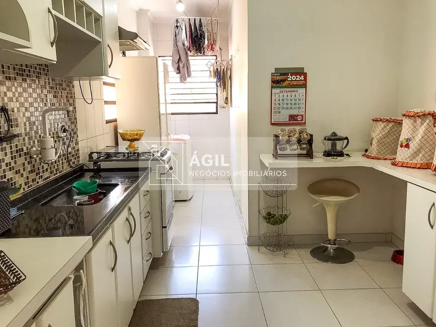 Foto 8 de Apartamento com 3 quartos à venda, 88m2 em Jardim Califórnia, Jacarei - SP