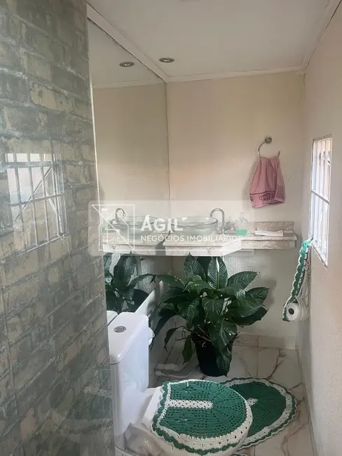 Foto 7 de Casa com 2 quartos à venda, 140m2 em Sao Jose Dos Campos - SP