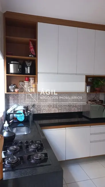 Foto 3 de Casa com 2 quartos à venda, 85m2 em Sao Jose Dos Campos - SP