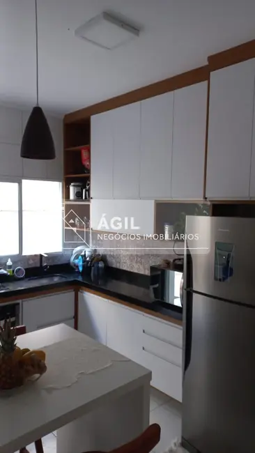 Foto 4 de Casa com 2 quartos à venda, 85m2 em Sao Jose Dos Campos - SP