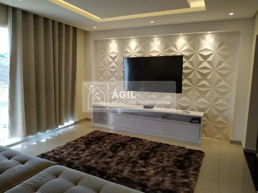 Foto 1 de Casa com 2 quartos à venda, 98m2 em Sao Jose Dos Campos - SP