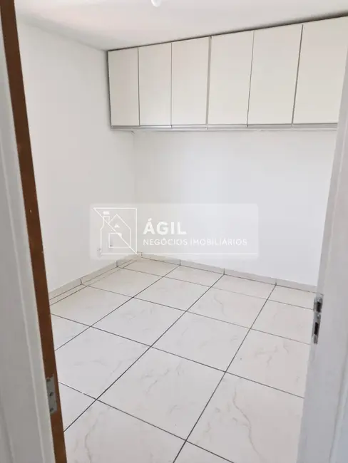 Apartamento com 3 quartos para alugar, 70m2 em Sao Jose Dos Campos - SP - imagem 5 Foto 5 de Apartamento com 3 quartos para alugar, 70m2 em Sao Jose Dos Campos - SP