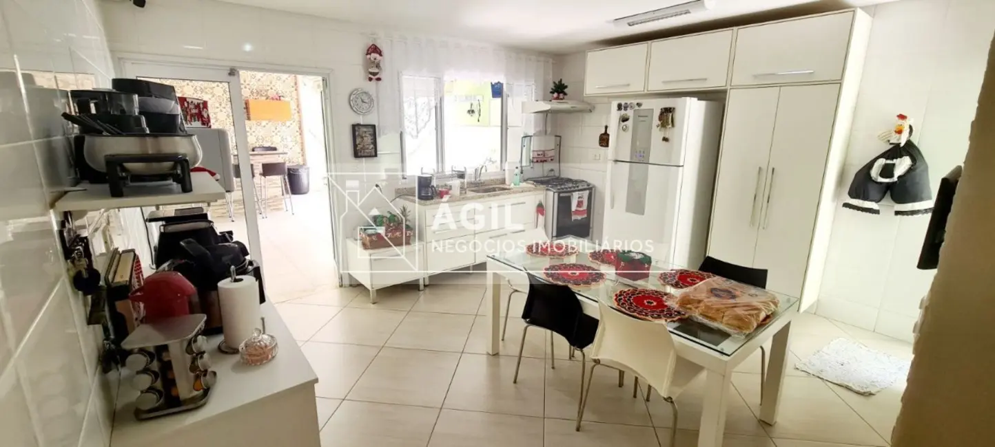 Casa com 2 quartos à venda, 153m2 em Sao Jose Dos Campos - SP - imagem 8 Foto 8 de Casa com 2 quartos à venda, 153m2 em Sao Jose Dos Campos - SP