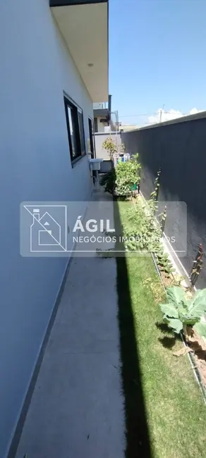 Foto 3 de Casa de Condomínio com 2 quartos à venda, 250m2 em Sao Jose Dos Campos - SP