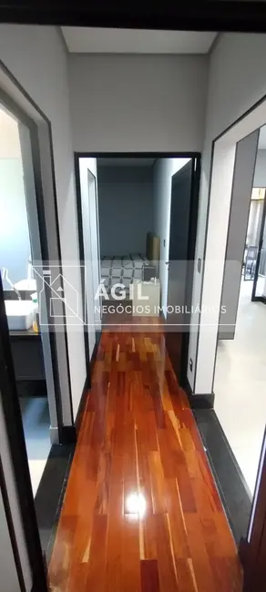 Foto 9 de Casa de Condomínio com 2 quartos à venda, 250m2 em Sao Jose Dos Campos - SP