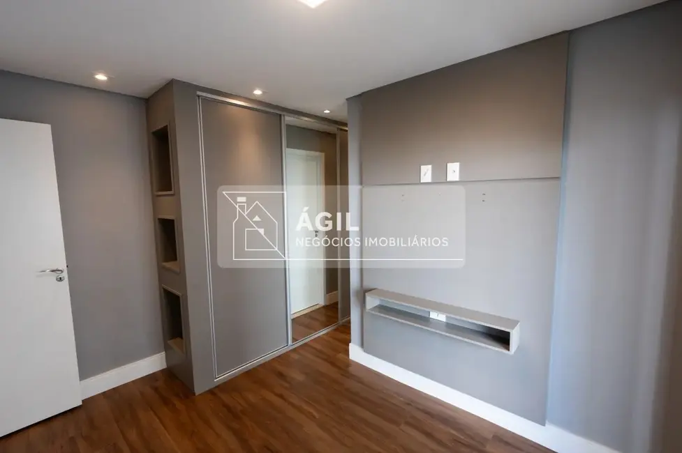 Apartamento com 2 quartos para alugar, 76m2 em Sao Jose Dos Campos - SP - imagem 8 Foto 8 de Apartamento com 2 quartos para alugar, 76m2 em Sao Jose Dos Campos - SP