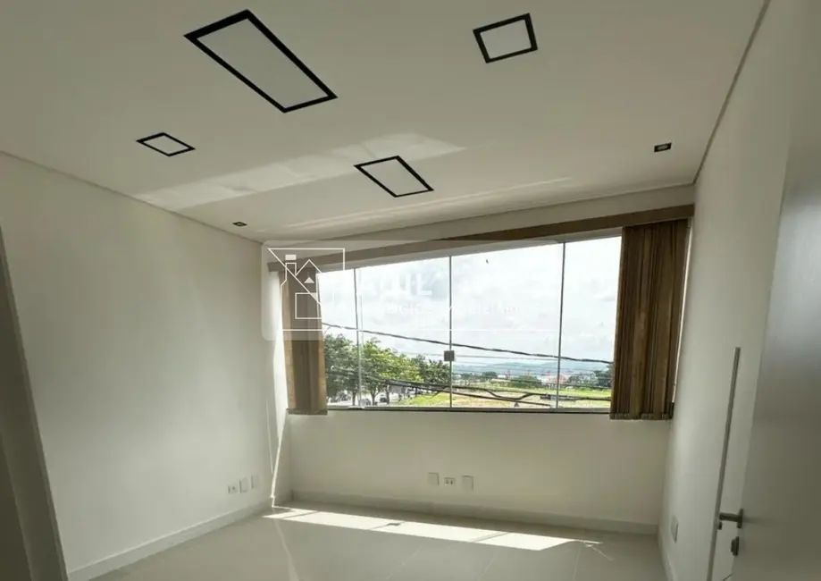 Foto 1 de Sala Comercial para alugar, 27m2 em Loteamento Villa Branca, Jacarei - SP