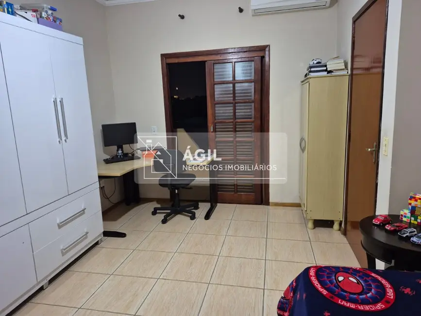 Foto 3 de Casa de Condomínio com 3 quartos à venda, 150m2 em Sao Jose Dos Campos - SP