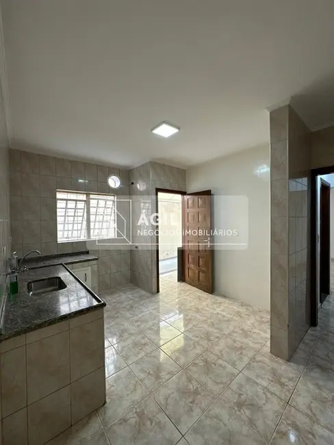 Foto 1 de Casa com 4 quartos à venda, 240m2 em Sao Jose Dos Campos - SP
