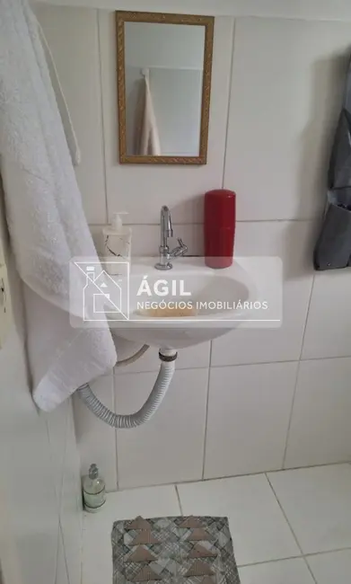 Foto 5 de Apartamento com 2 quartos à venda, 48m2 em Jardim Califórnia, Jacarei - SP