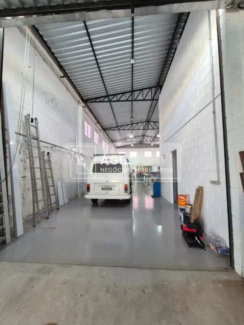 Armazém / Galpão para alugar, 285m2 em Sao Jose Dos Campos - SP - imagem 4 Foto 4 de Armazém / Galpão para alugar, 285m2 em Sao Jose Dos Campos - SP